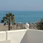 Ole Playa 5a Front - A Pie De Playa, Sea Views - Vistas Al Mar, Puerto Marina *