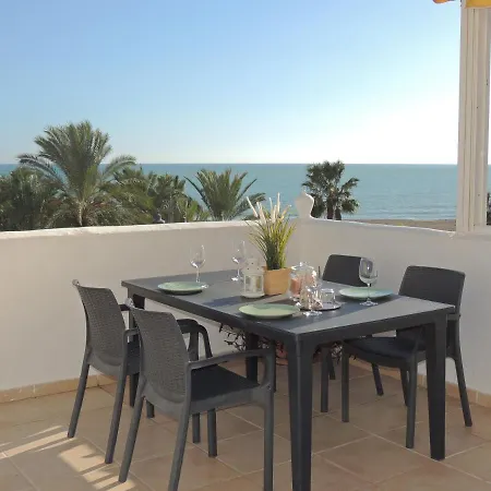 Ole Playa 5a Front - A Pie De Playa, Sea Views - Vistas Al Mar, Puerto Marina Benalmádena